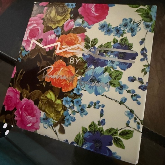 Brand New! MAC Powder Blush Duo set in SUNSET BOULEVARD .35oz NIB - Picture 3 of 7